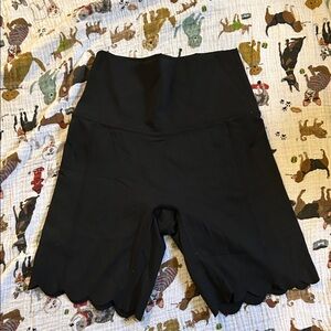 Aerie Black Scalloped Bike Shorts